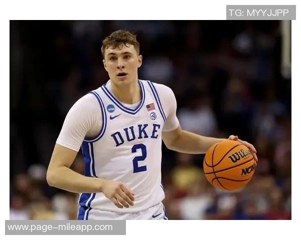 弗拉格称赞莱昂纳德为攻防一体的顶尖球员一直是我努力追求的目标